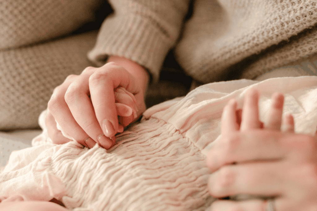 Baby Holding Hands - Newborn Photography (1)
